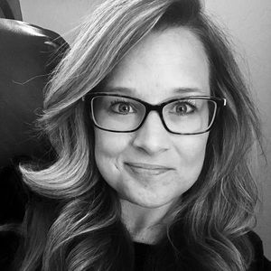 Meet your Posher, Tiffany